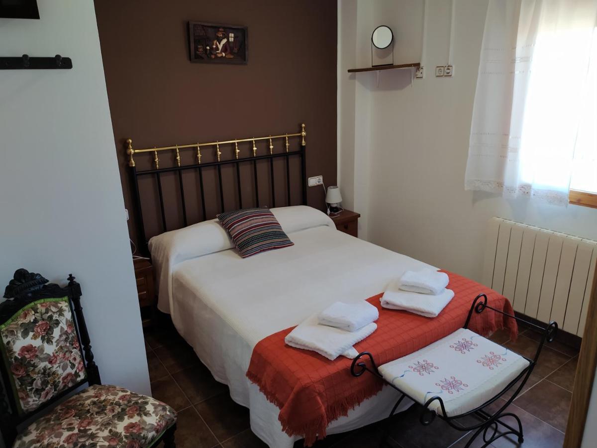 Casa Rural Mi Descanso Valdefuentes de Sangusín Dış mekan fotoğraf