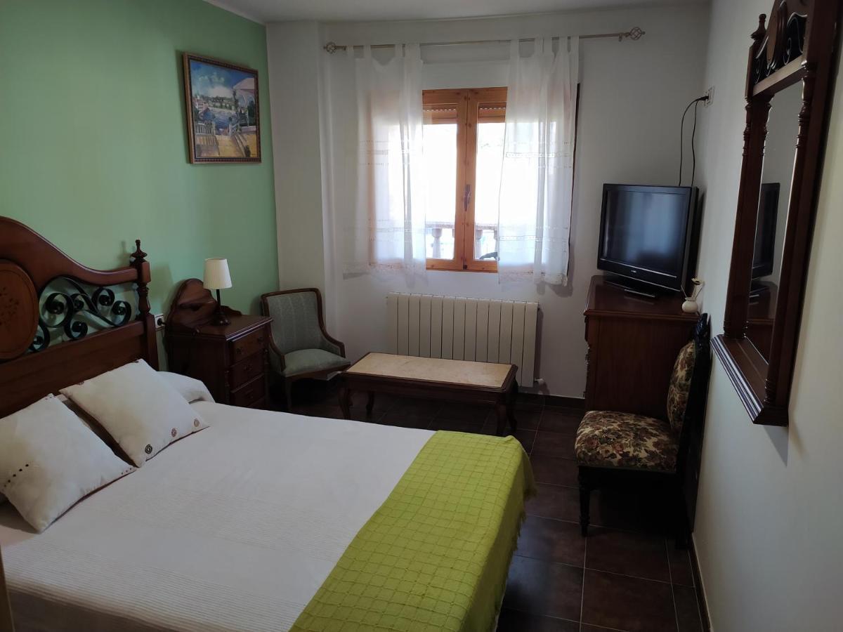 Casa Rural Mi Descanso Valdefuentes de Sangusín Dış mekan fotoğraf